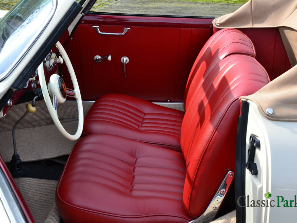 Image 11/50 of Porsche 356 1500 (1954)