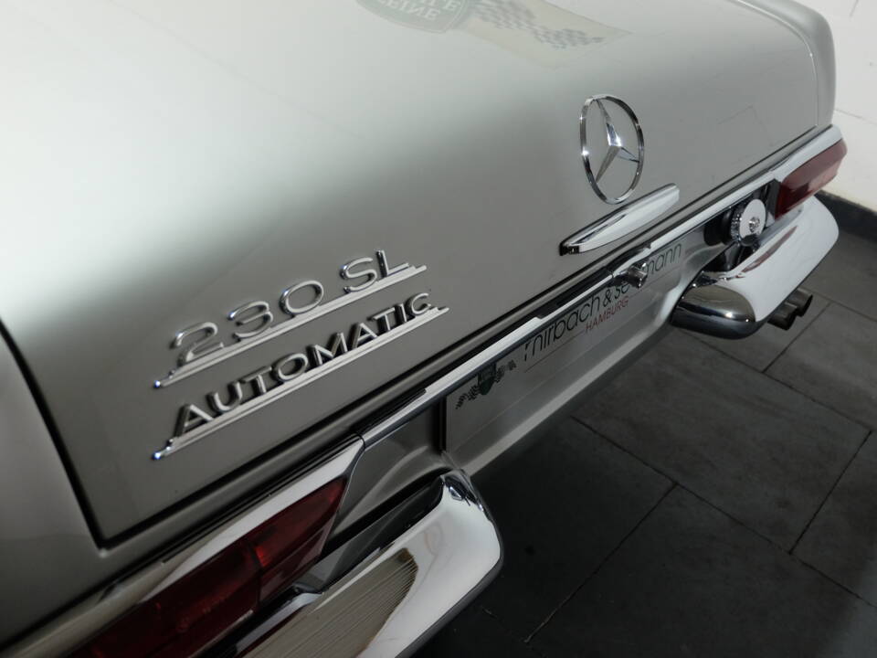 Image 14/35 of Mercedes-Benz 230 SL (1964)