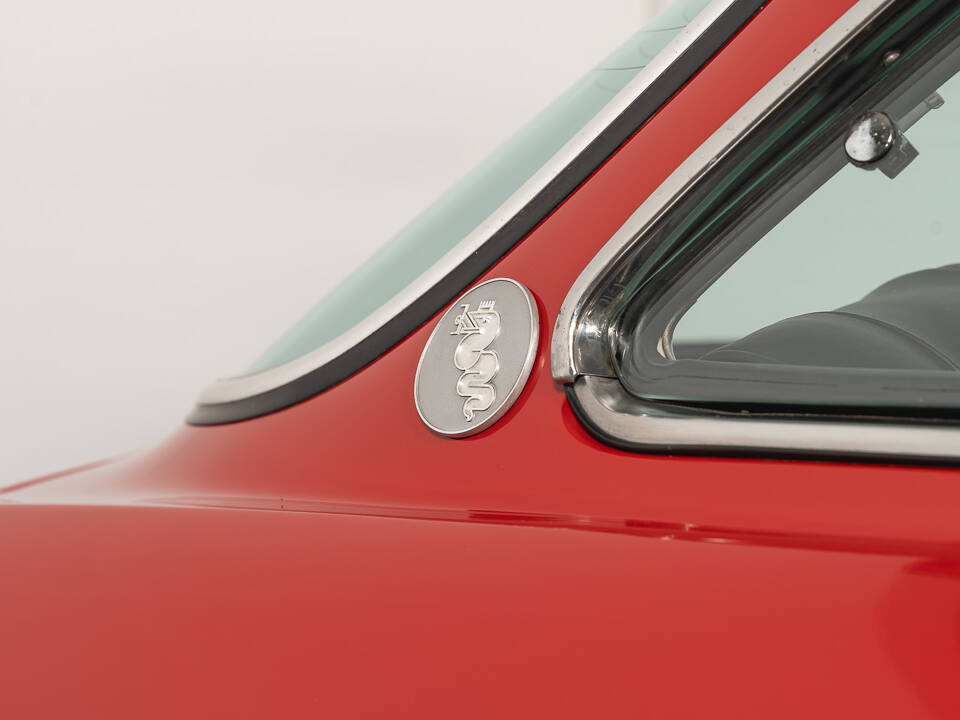 Bild 13/37 von Alfa Romeo 2000 GT Veloce (1973)