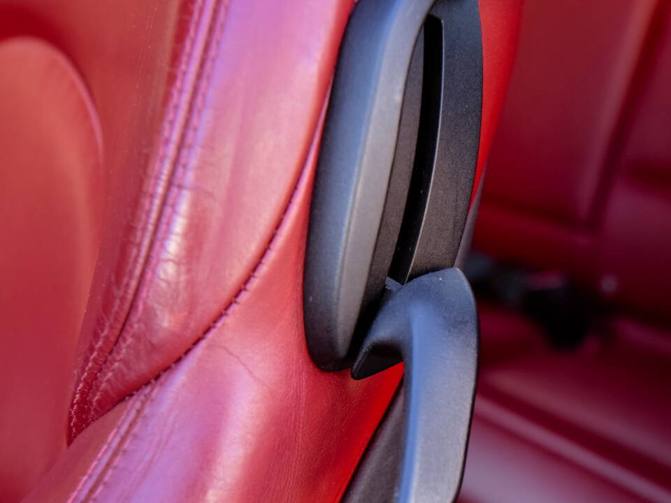 Immagine 21/61 di BMW M3 (2005)
