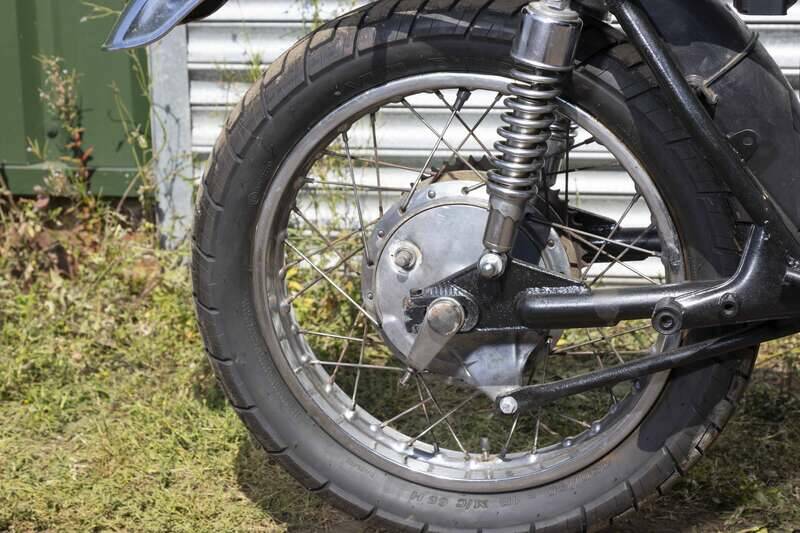 Bild 24/28 von Suzuki DUMMY (1972)