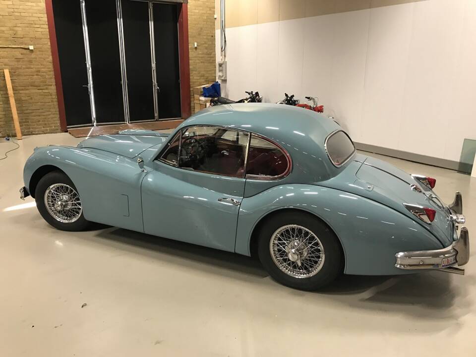 Immagine 2/19 di Jaguar XK 140 DHC (1955)