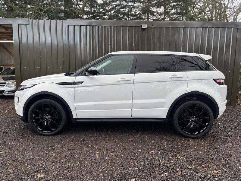 Image 3/26 of Land Rover Range Rover Evoque TD4 (2015)
