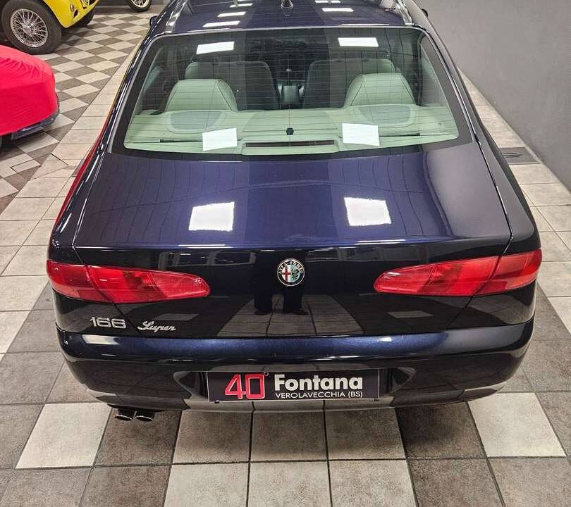 Immagine 7/16 di Alfa Romeo 166 2.0 V6 TB (2000)