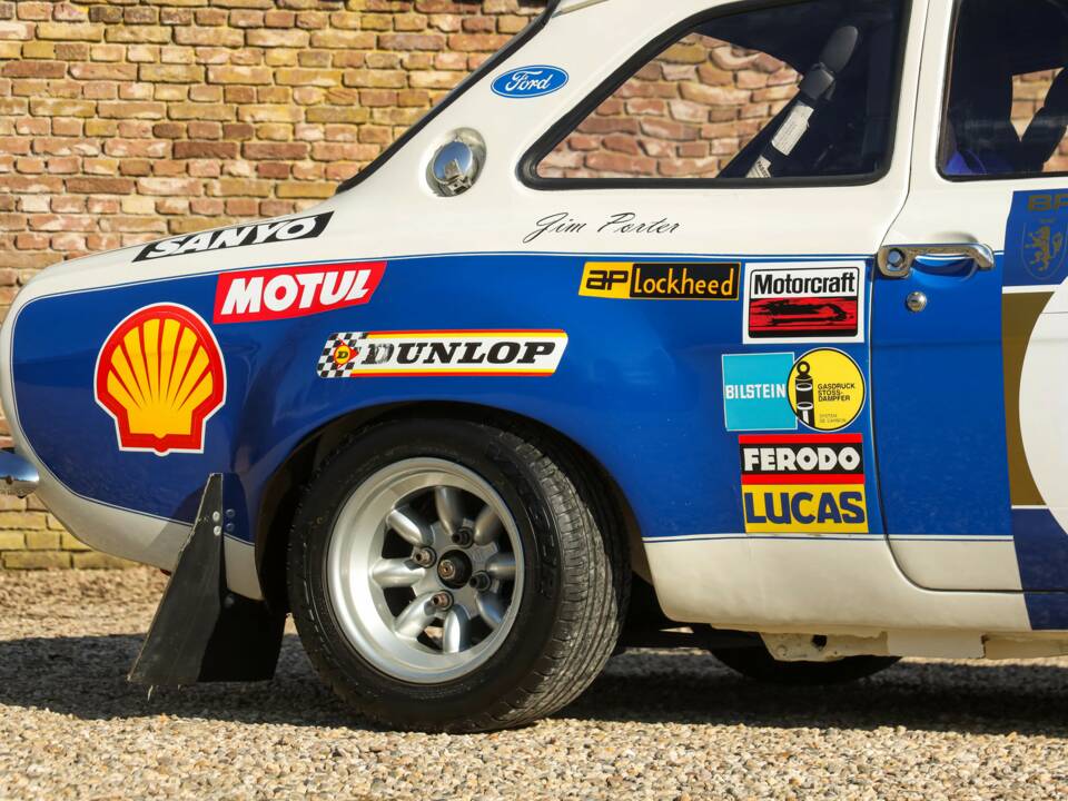 Image 40/50 of Ford Escort RS 1600 (1973)