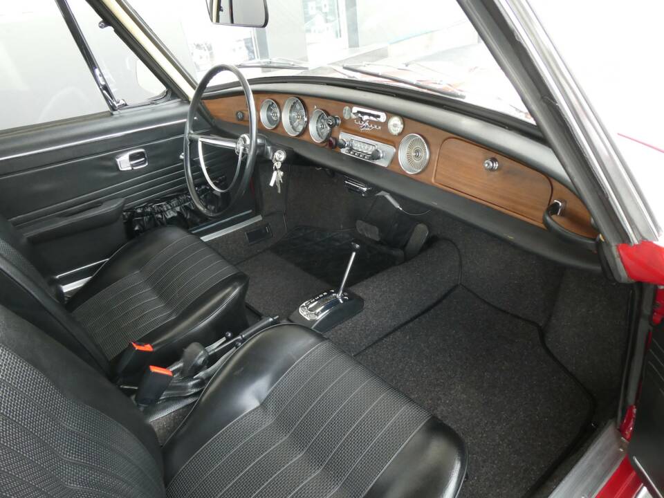 Image 11/27 of Volkswagen Karmann Ghia 1600 L (1967)