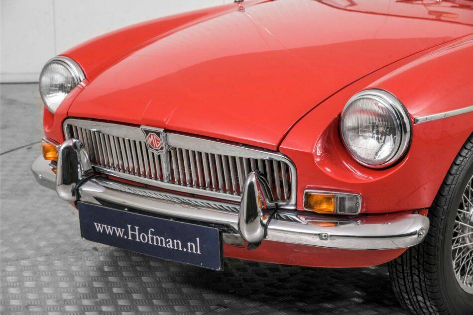 Imagen 52/82 de MG MGB (1967)