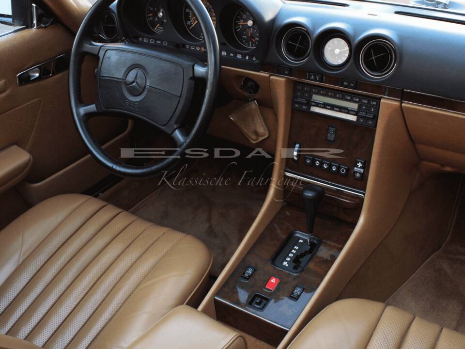 Image 10/23 of Mercedes-Benz 560 SL (1989)