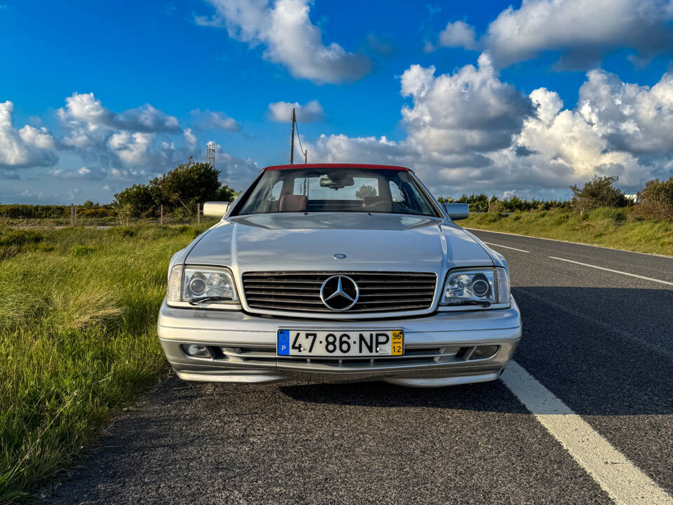 Image 3/23 of Mercedes-Benz SL 320 (1996)