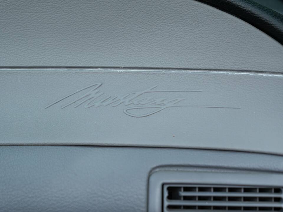 Image 45/50 of Ford Mustang (1994)