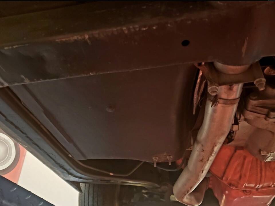 Image 14/17 of Chevrolet Corvette Stingray 427 (1967)