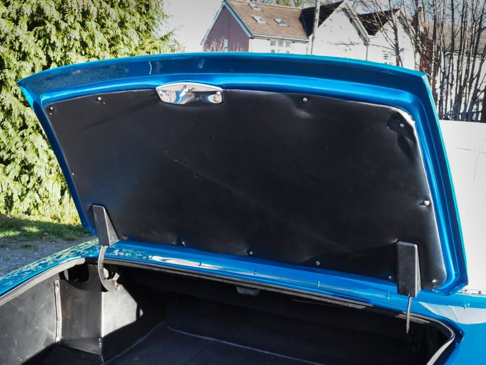 Image 22/50 de Jensen Interceptor MK III (1974)