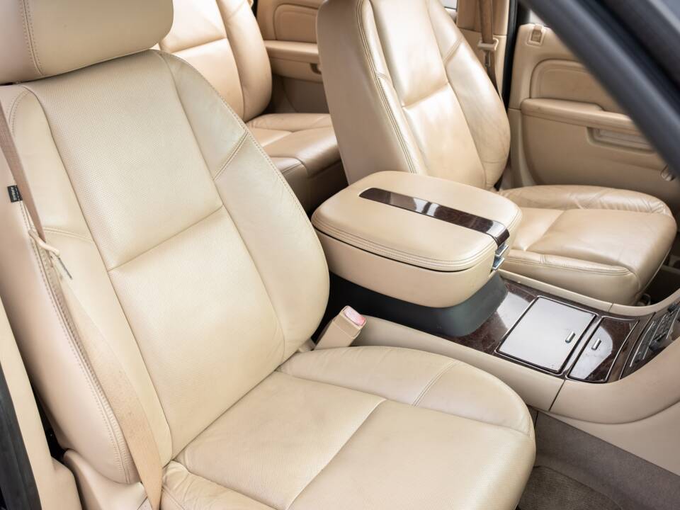 Afbeelding 45/50 van Cadillac Escalade EXT (2010)