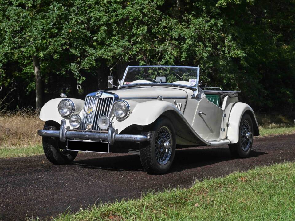 Image 1/50 of MG TF 1500 (1954)