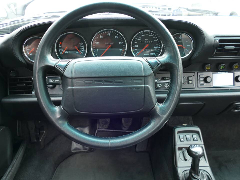 Image 17/22 of Porsche 911 Carrera 4 "30 Jahre 911" (1994)