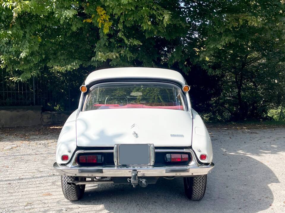 Imagen 3/10 de Citroën DS 20 (1974)