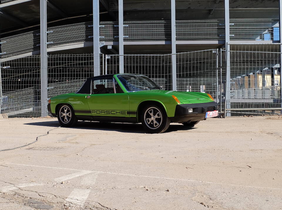 Image 25/142 of Porsche 914&#x2F;4  2.0 (1976)