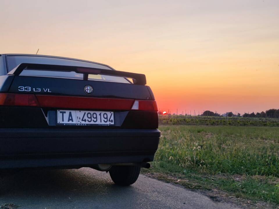 Image 27/52 of Alfa Romeo 33 - 1.3 (1992)