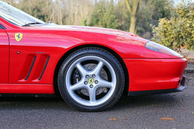 Bild 43/49 von Ferrari 550 Maranello (1998)