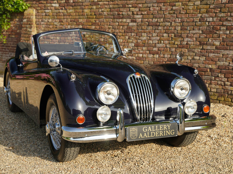 Bild 45/50 von Jaguar XK 140 DHC (1954)