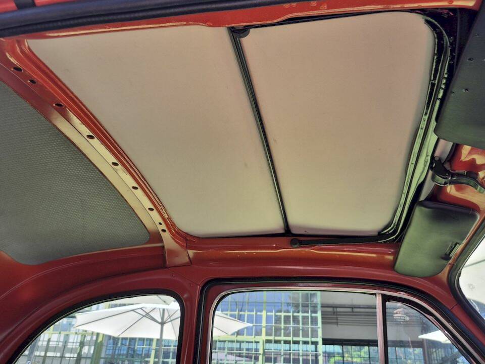 Bild 32/41 von FIAT 500 L (1972)
