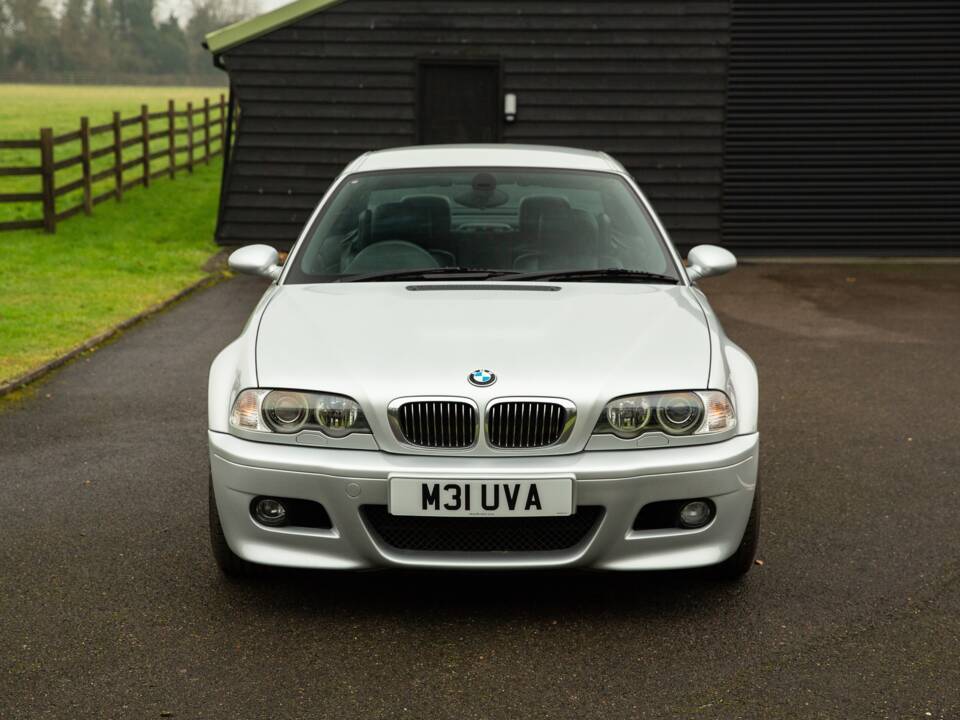 Image 35/50 of BMW M3 (2005)