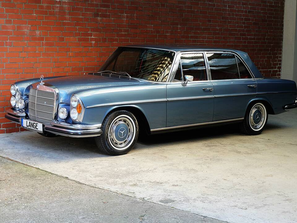 Imagen 5/77 de Mercedes-Benz 300 SEL (1969)