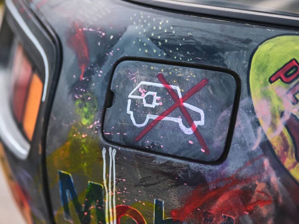 Image 16/25 of Porsche 928 (1978)