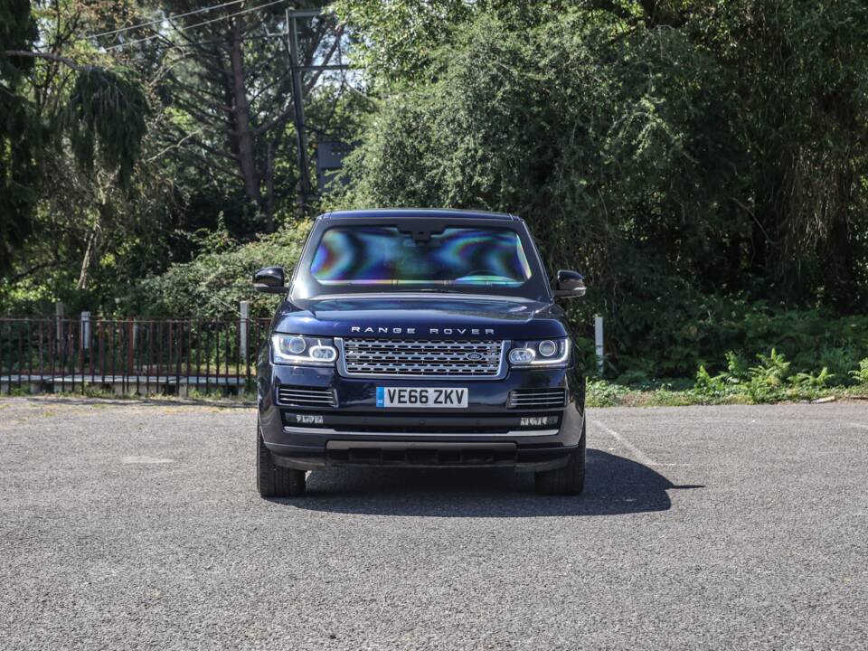 Immagine 11/30 di Land Rover Range Rover Autobiography SDV8 (2016)