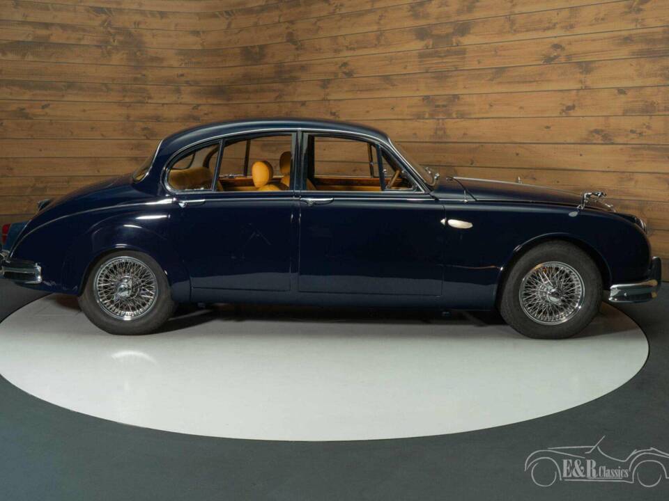 Image 12/19 of Jaguar Mk II 3.8 (1962)
