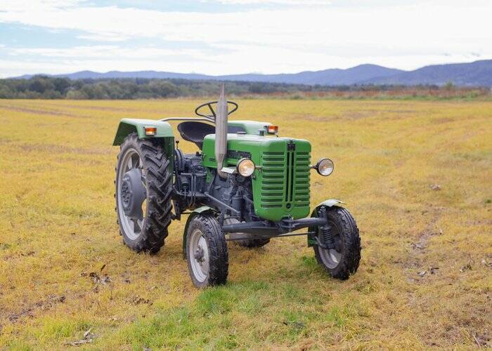 Afbeelding 4/7 van IHC McCormick-Deering Farmall D-320 (1959)