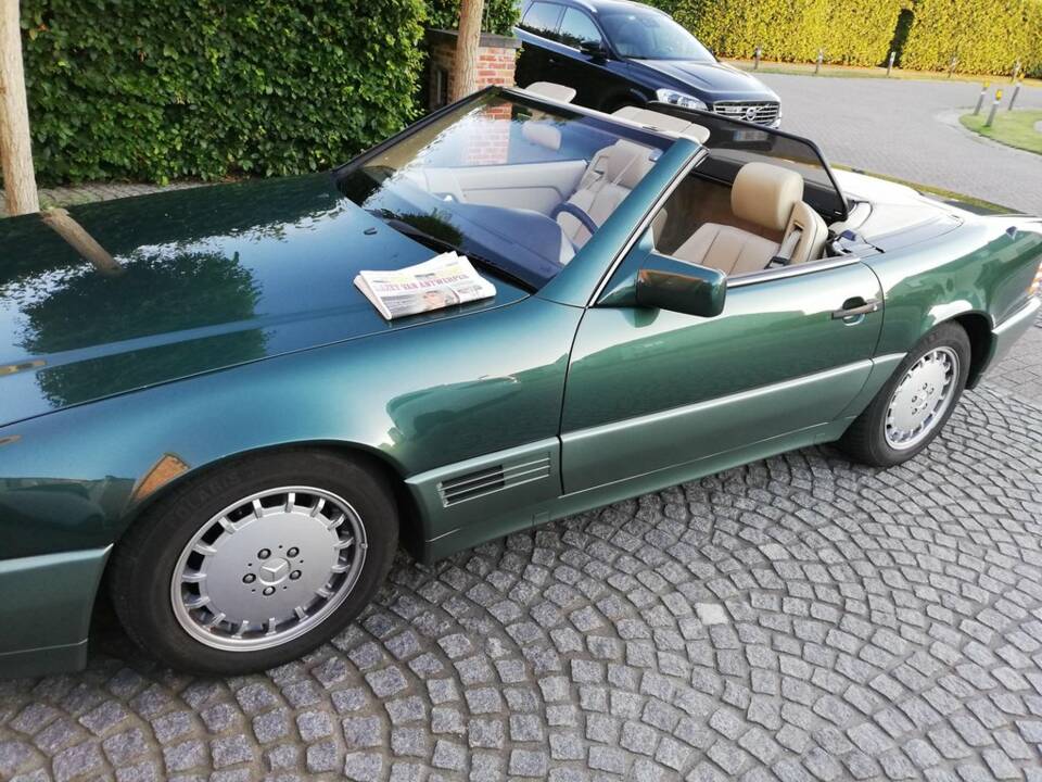 Imagen 4/8 de Mercedes-Benz 300 SL (1990)