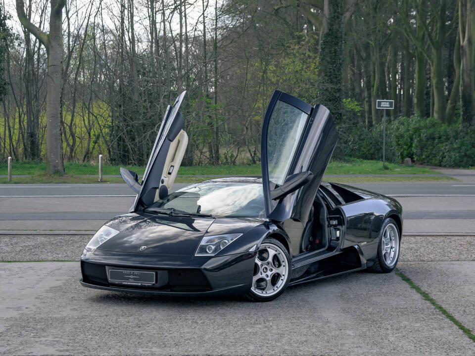 Afbeelding 8/42 van Lamborghini Murciélago (2001)