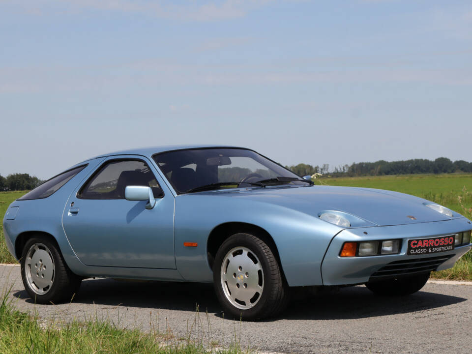 Image 20/42 de Porsche 928 (1979)