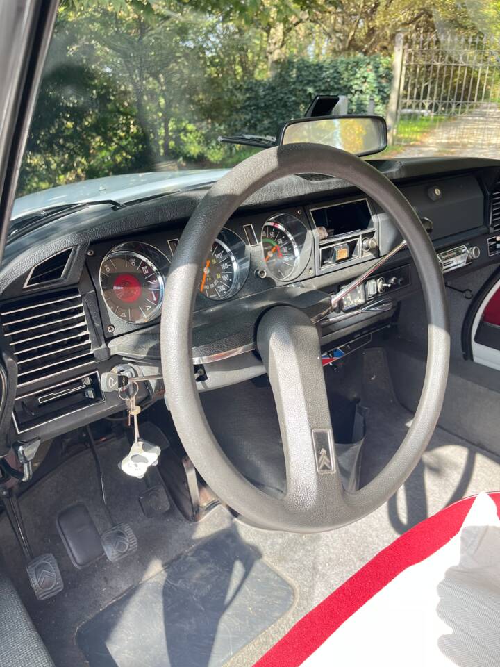 Imagen 10/10 de Citroën DS 20 (1974)