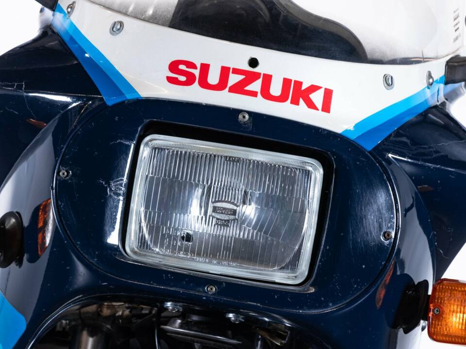 Bild 42/50 von Suzuki DUMMY (1986)