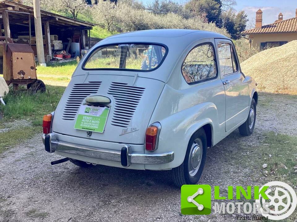 Image 5/10 of FIAT 600 D (1968)