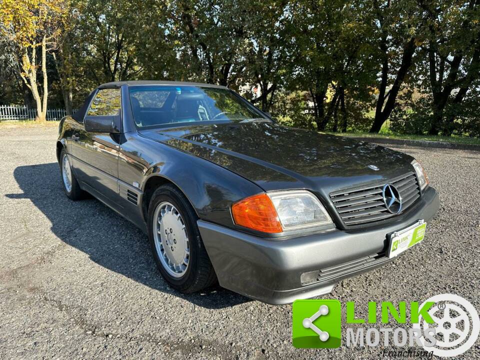 Image 6/10 de Mercedes-Benz 300 SL-24 (1990)