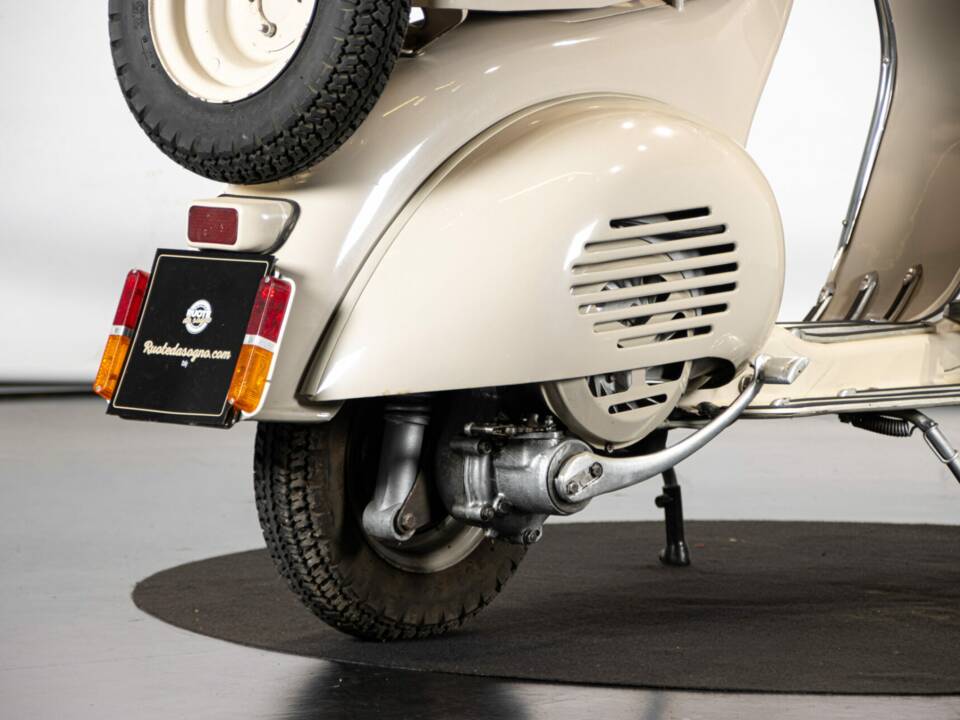 Bild 33/50 von Piaggio Vespa 150 "Struzzo" VL (1955)