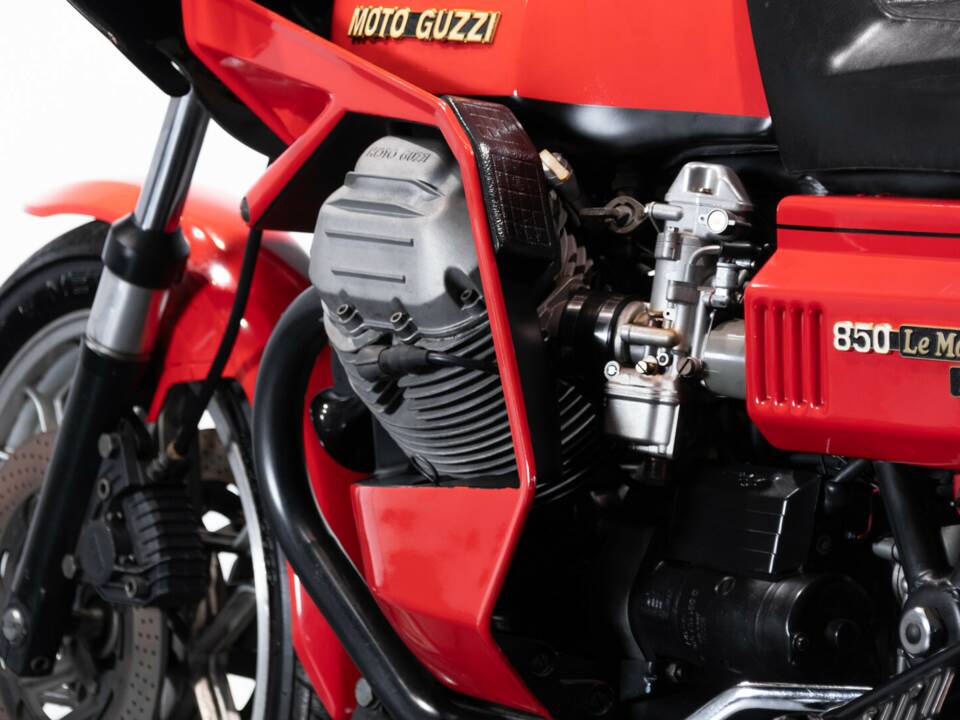 Bild 29/50 von Moto Guzzi DUMMY (1980)