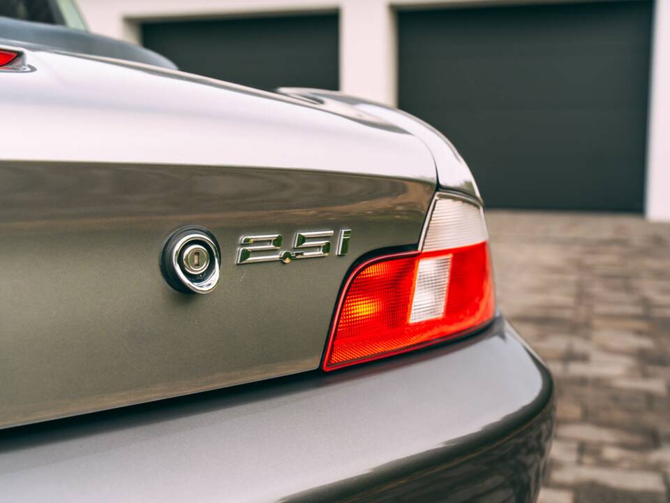 Afbeelding 82/86 van BMW Z3 2.5 (2001)