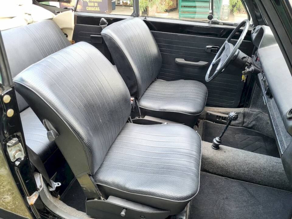 Immagine 38/47 di Volkswagen Käfer 1303 (1974)