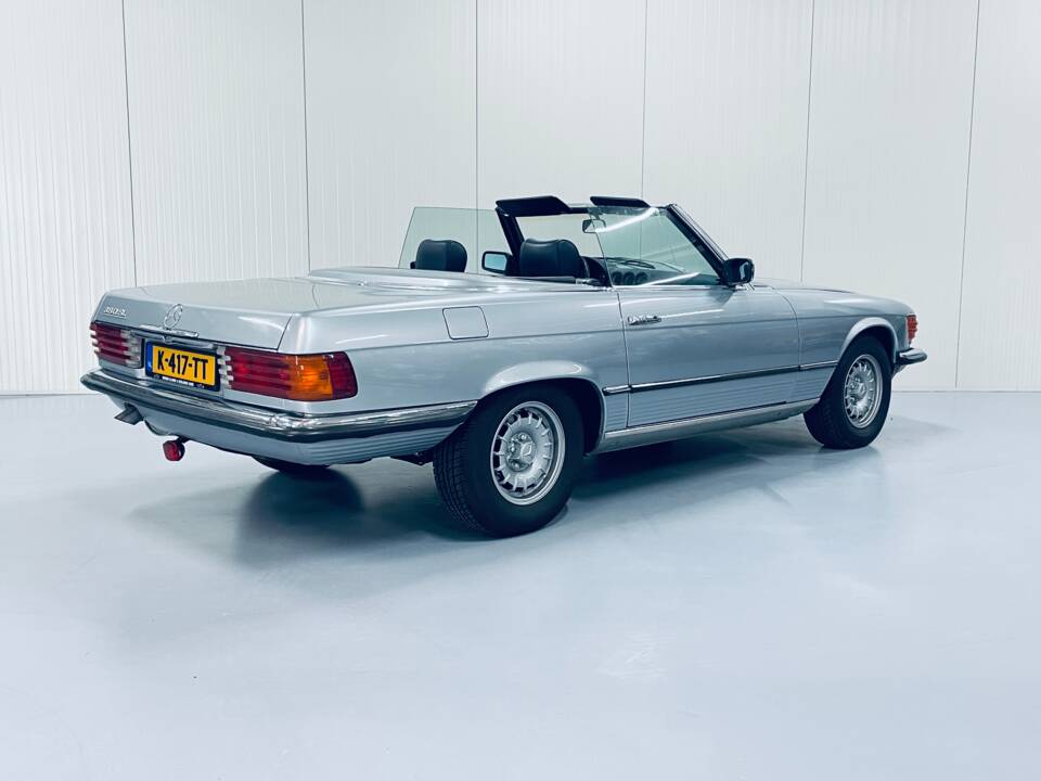 Imagen 20/24 de Mercedes-Benz 380 SL (1982)