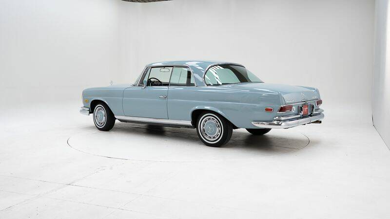 Immagine 4/15 di Mercedes-Benz 280 SE (1968)