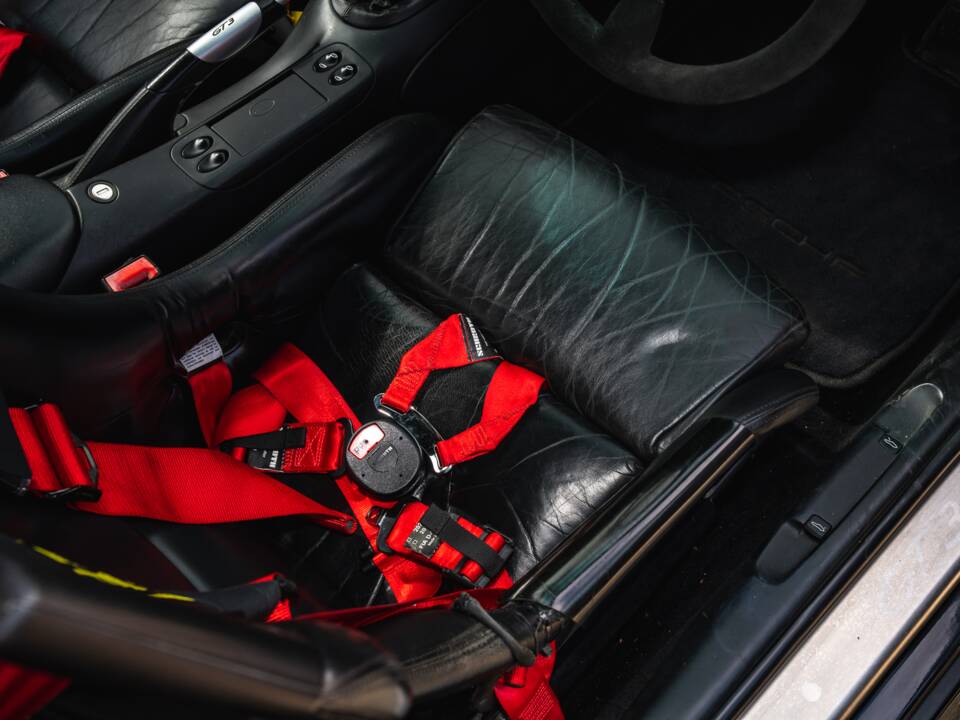 Image 24/42 of Porsche 911 GT3 (2003)