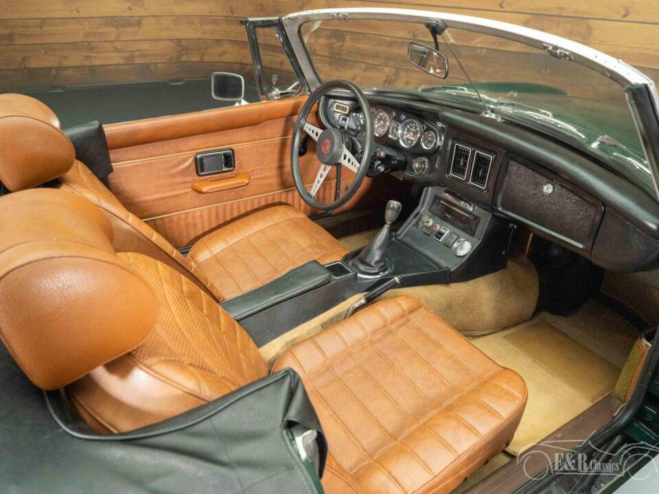 Image 9/19 de MG MGB (1974)