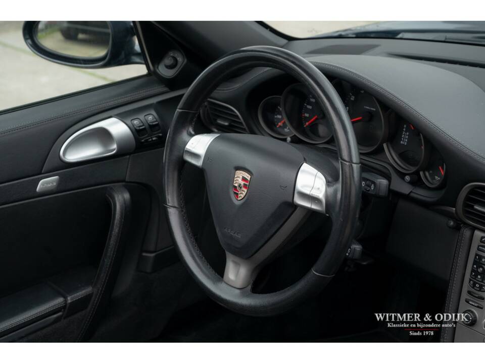 Bild 13/32 von Porsche 911 Carrera 4 (2006)