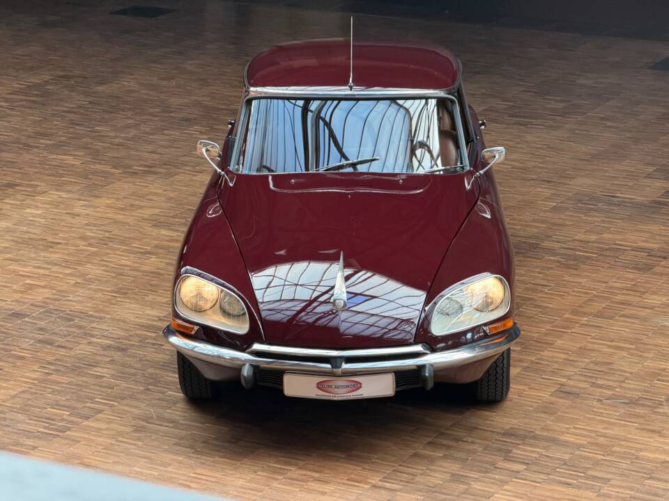 Afbeelding 5/37 van Citroën DS 21 Pallas (1967)