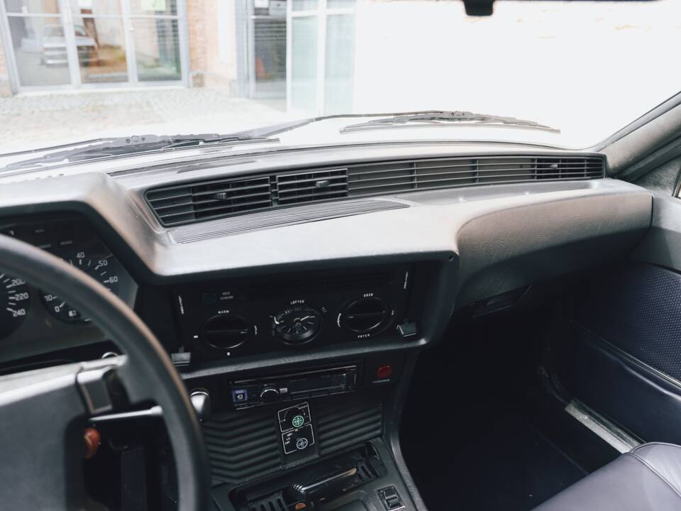 Bild 47/106 von BMW 633 CSi (1976)