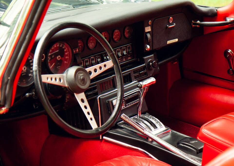 Bild 2/8 von Jaguar E-Type V12 (2+2) (1972)